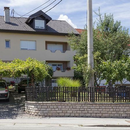 Iris Room & Apartment Slunj Εξωτερικό φωτογραφία