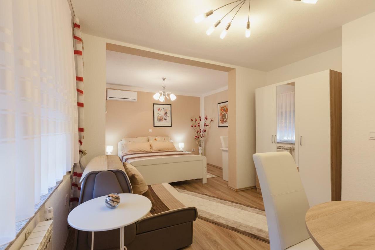 Iris Room & Apartment Slunj Εξωτερικό φωτογραφία